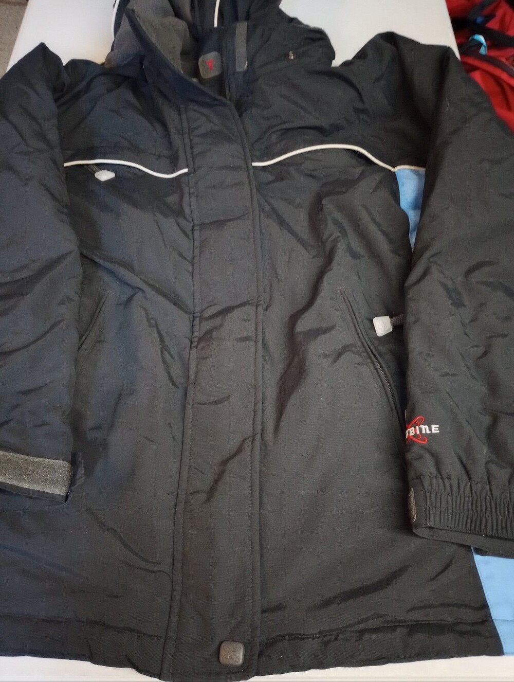 Turbine Women Black and Blue Insulated Winter Jacket Size Small